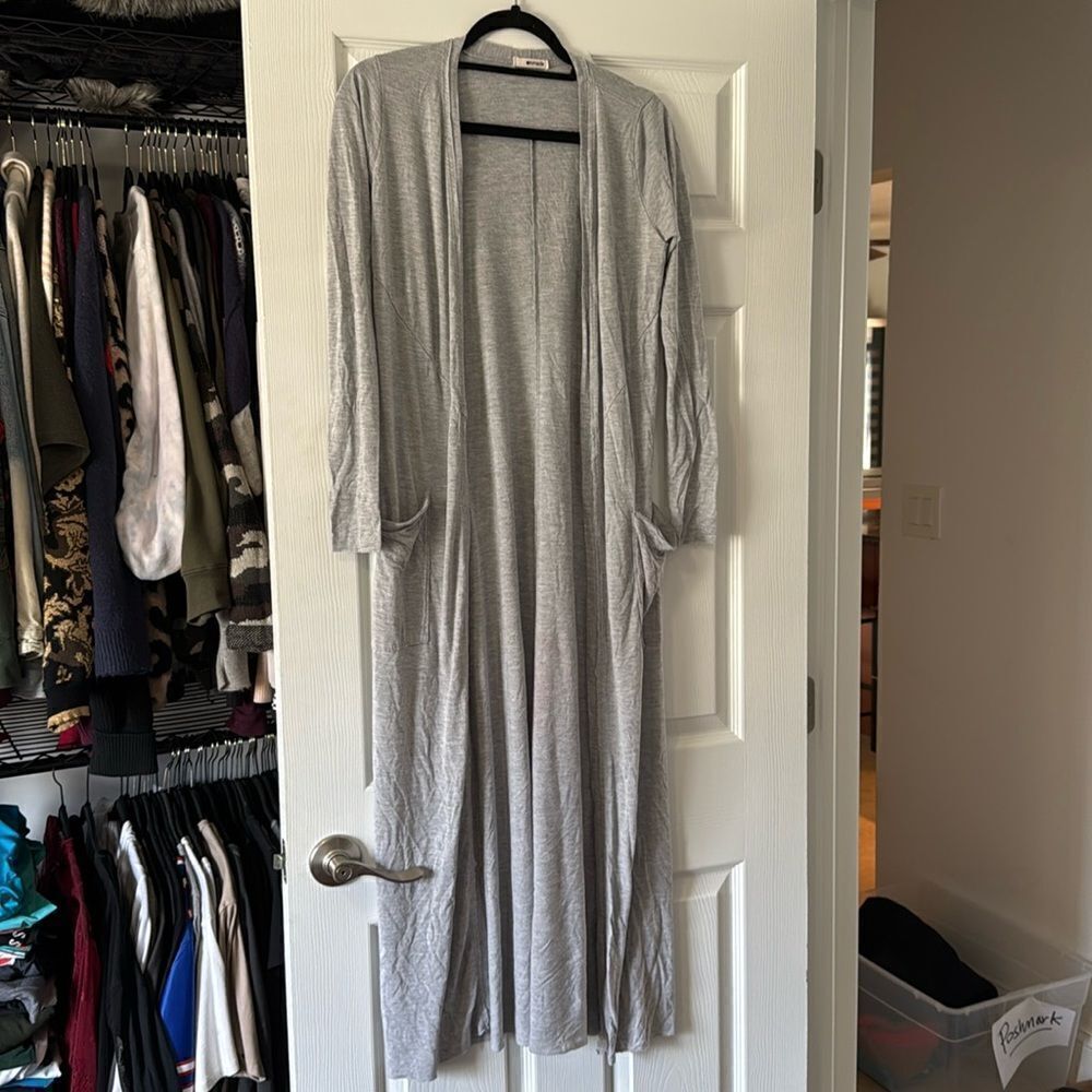 LA Made - Gray Duster - Long Outwear - Like New - Thin Super Soft - Small